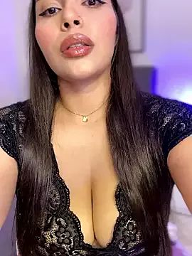 GigiiStone from StripChat is Freechat