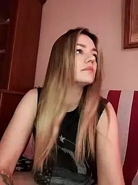 KrissSexi from StripChat is Freechat