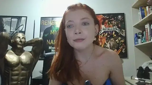 NaomiTop from StripChat is Freechat