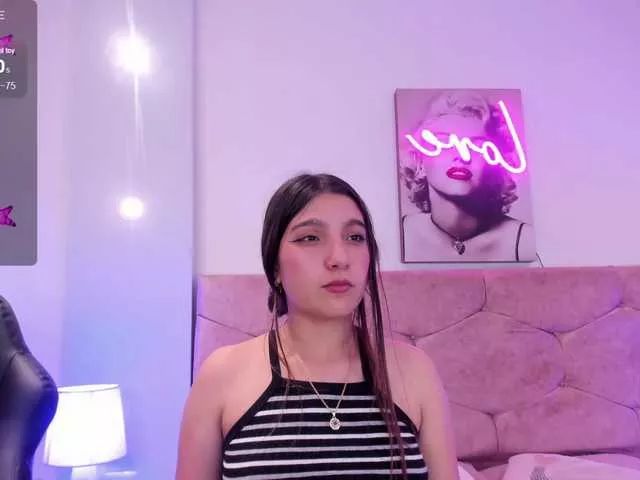 soffy-18 from BongaCams is Freechat