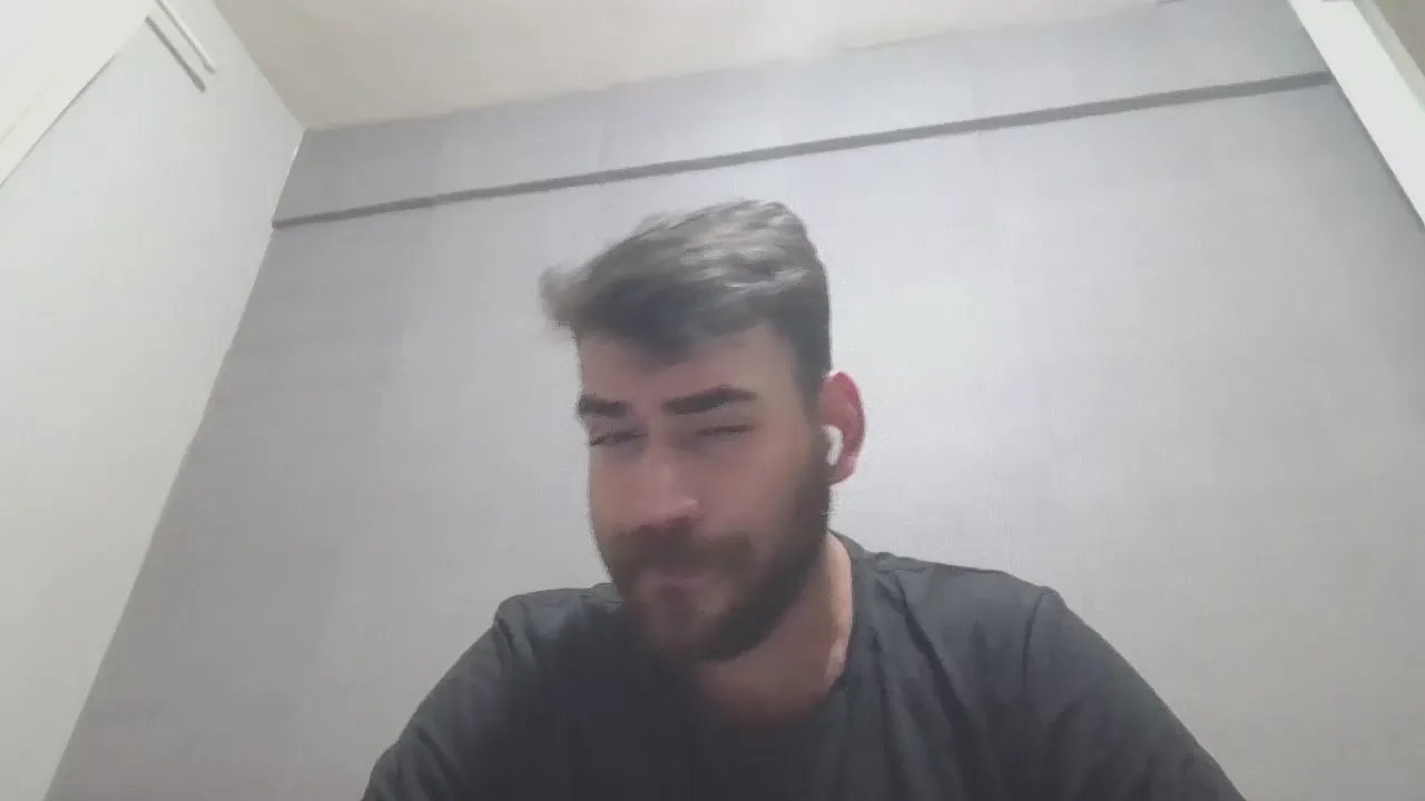 Offline caiorio2 on Cam4