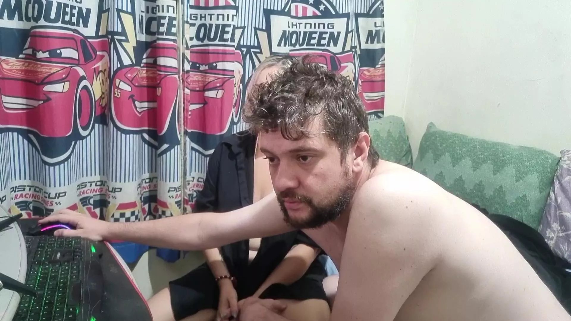 Offline casalrivotril69 on Cam4