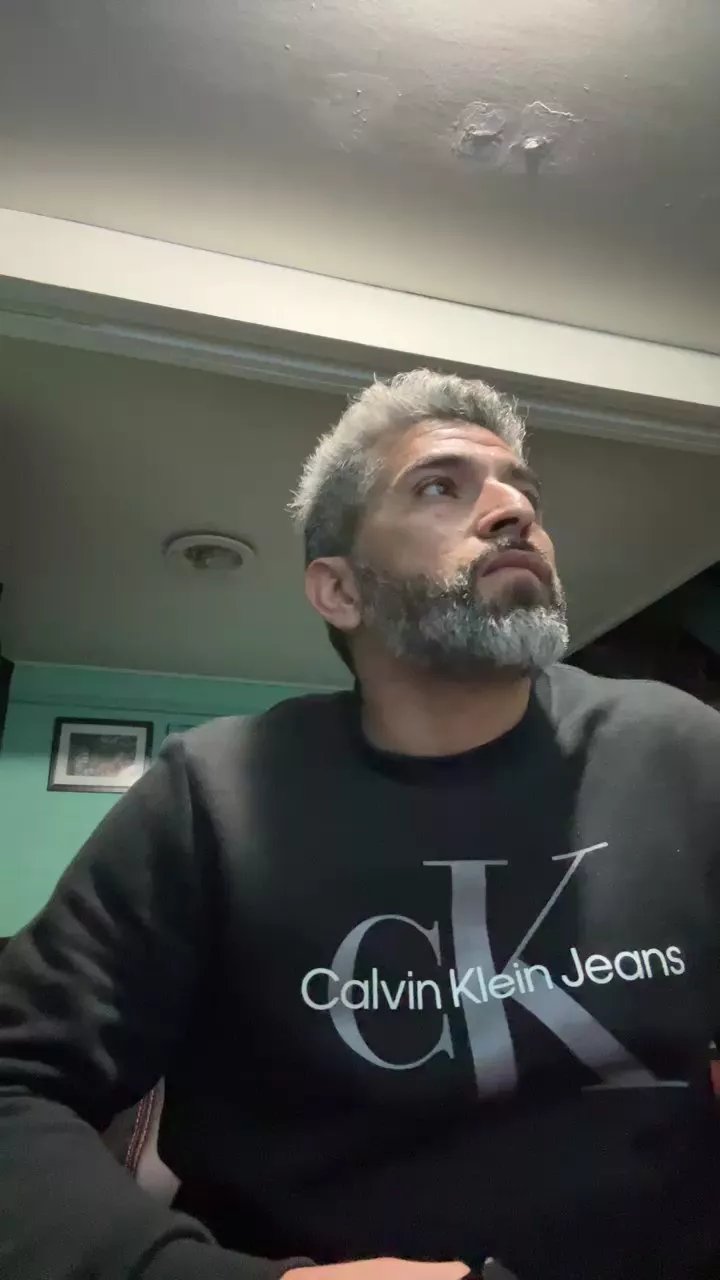 Offline CM1989 on Cam4