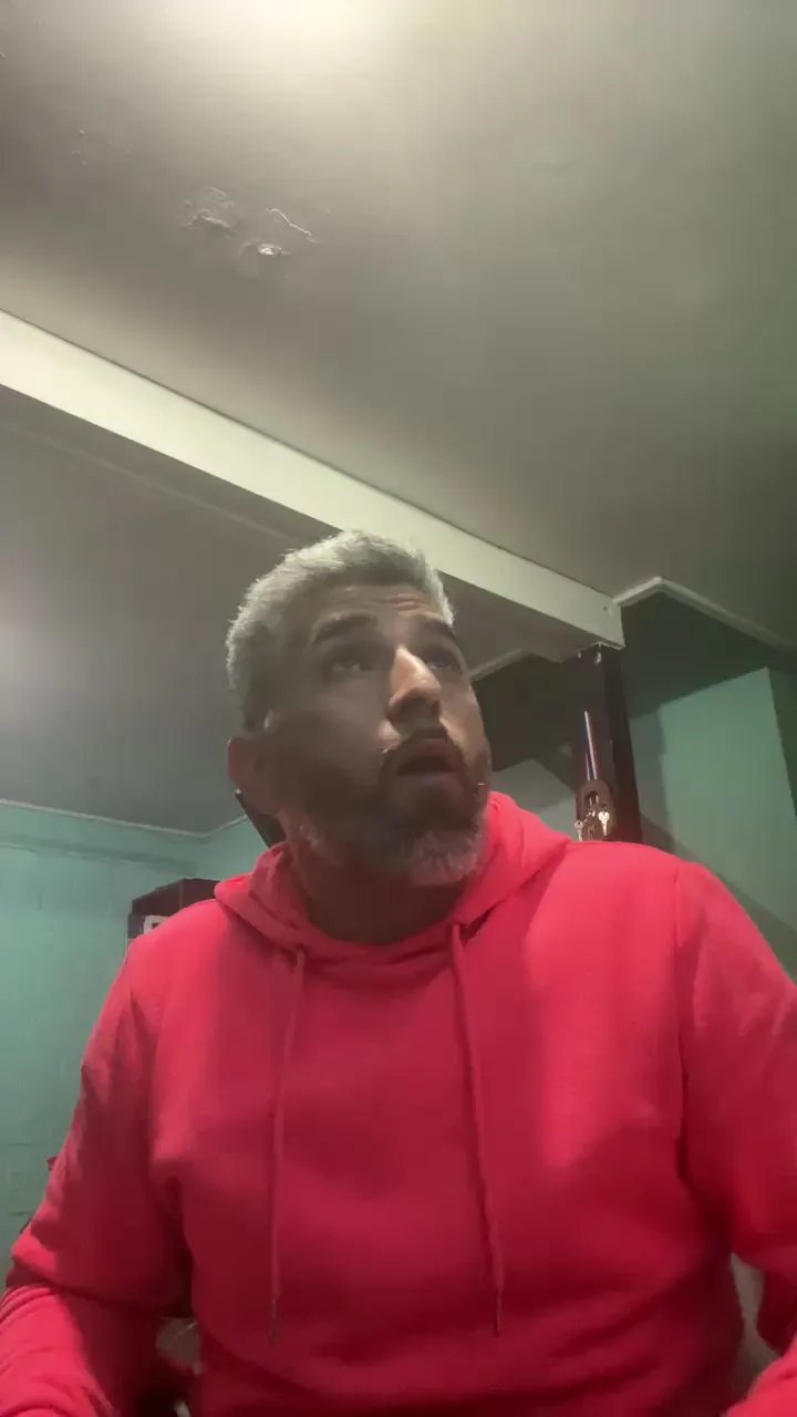 Offline CM1989 on Cam4