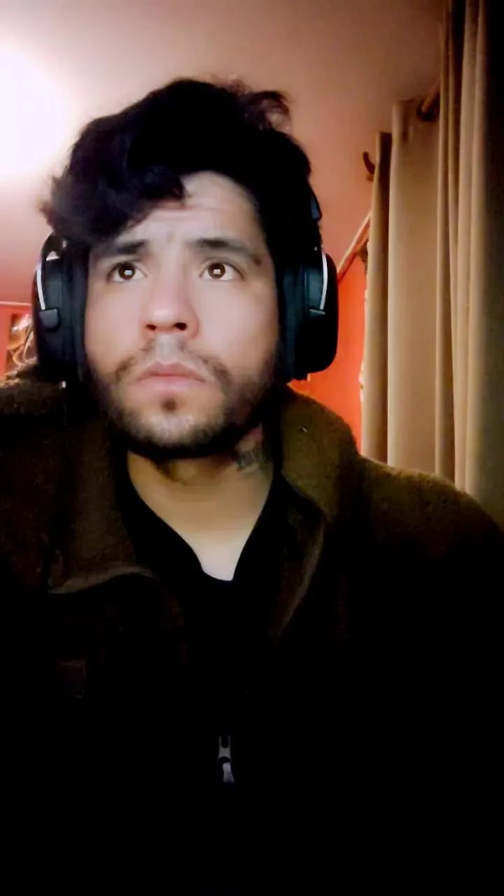 Offline Demianblak on Cam4