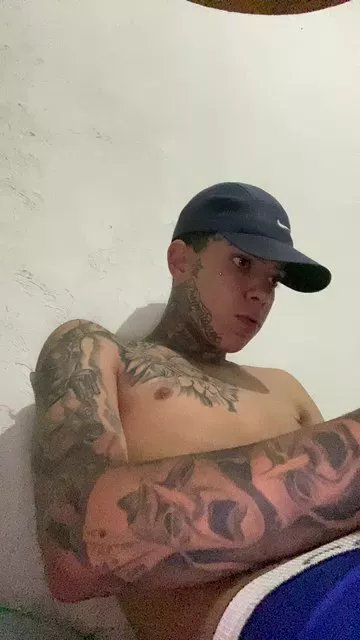 Offline Eookevin on Cam4