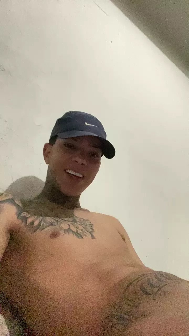 Offline Eookevin on Cam4