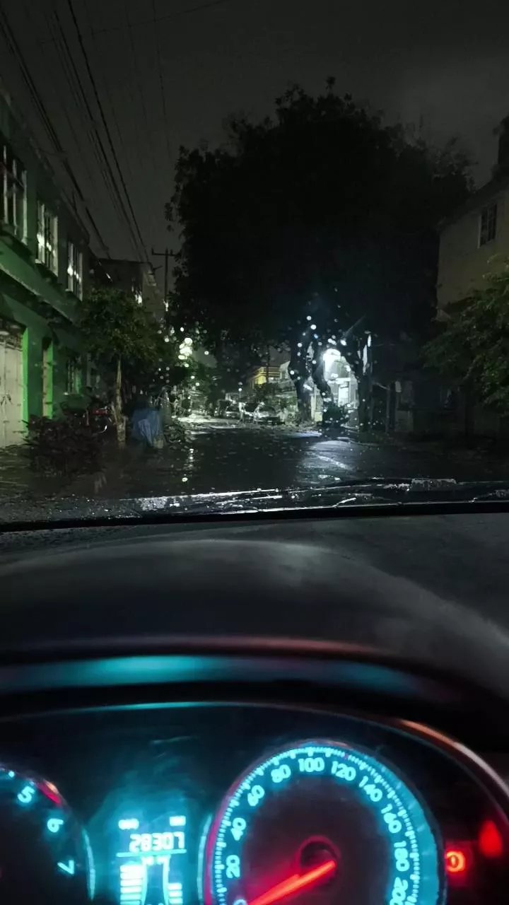 Offline fireface29 on Cam4