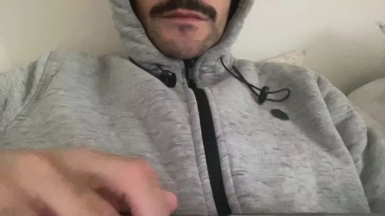 Offline Fred_Torino on Cam4