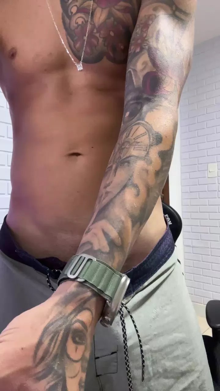 Offline gato_dtado on Cam4