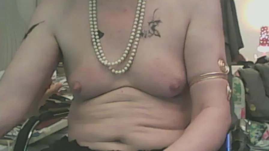 Offline gipperte on Cam4