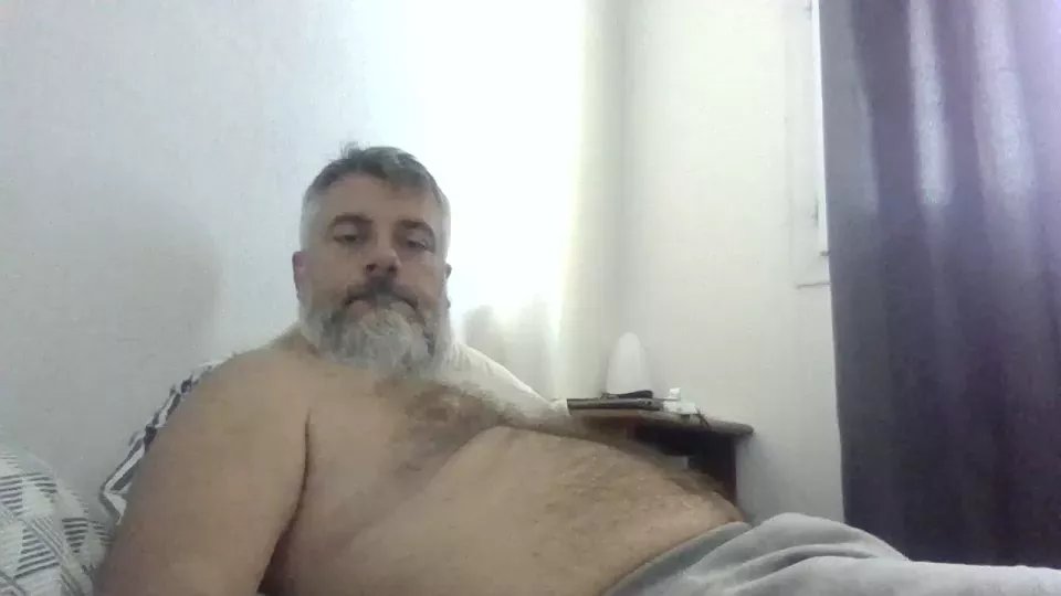 Offline loulou999999 on Cam4