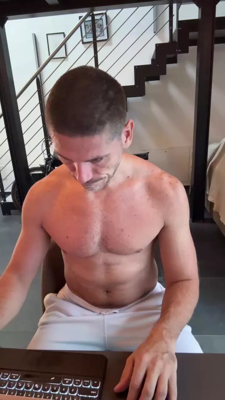 Offline nimaxx on Cam4