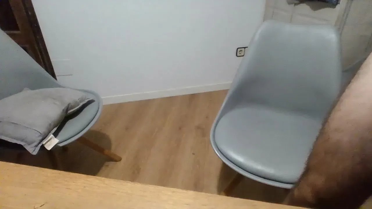 Offline nogofre on Cam4