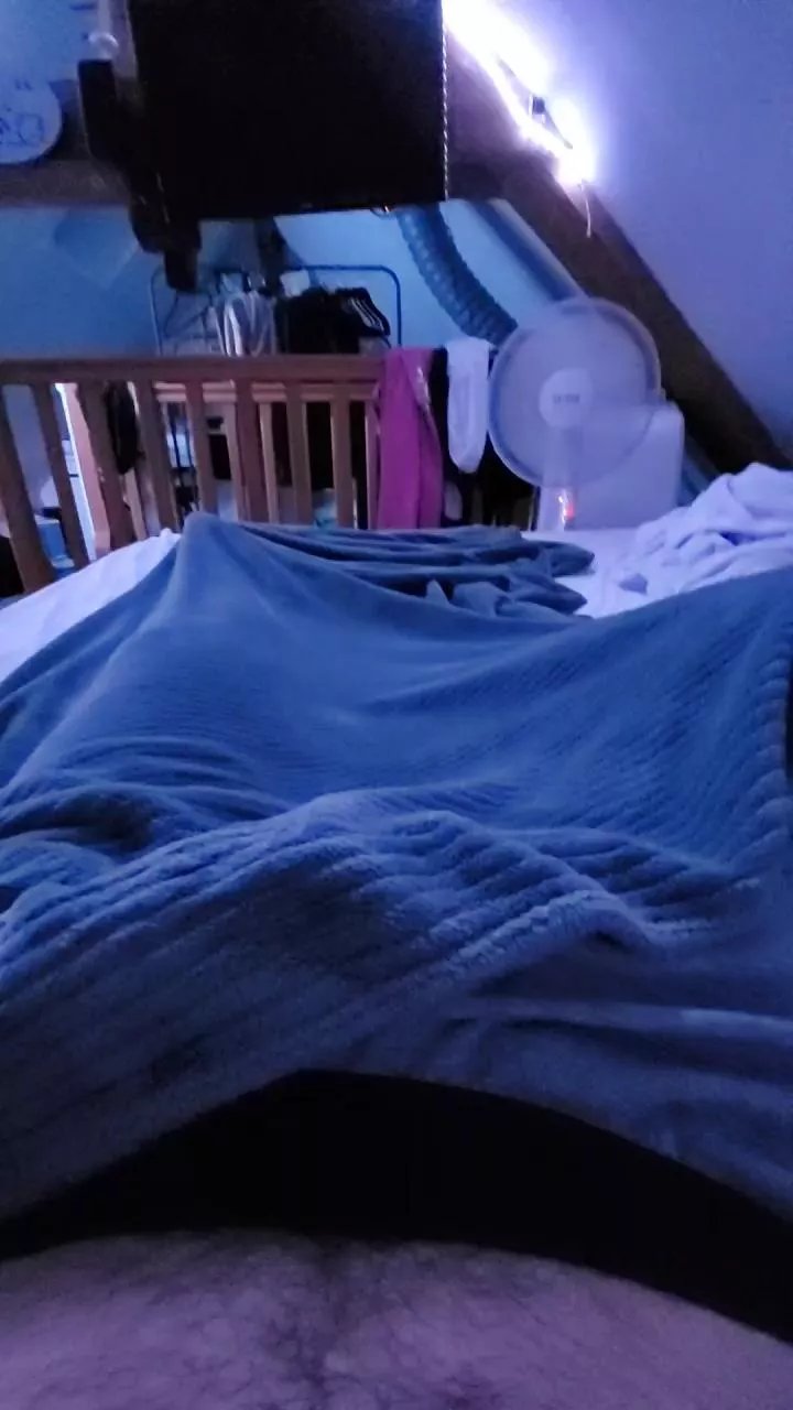 Offline raph_jqm on Cam4