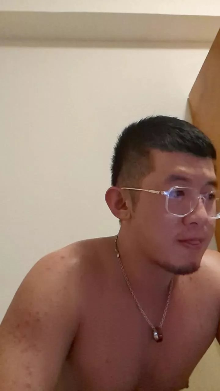 Offline Sln14551466 on Cam4