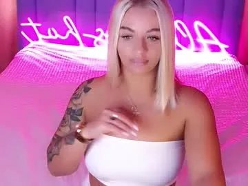 Freechat allwayshottt on Chaturbate