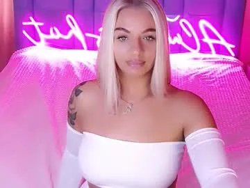 Freechat allwayshottt on Chaturbate