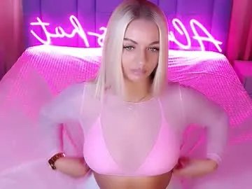 Freechat allwayshottt on Chaturbate