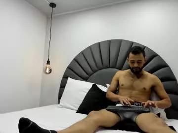 aron_bakerr from Chaturbate is Freechat