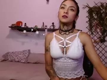 Admire cum chat. Amazing cute Free Performers.