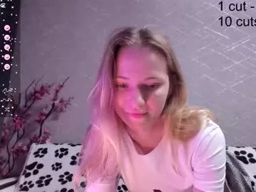 lellana_cute from Chaturbate is Freechat