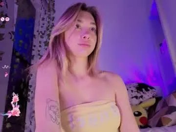 Group mynameisnikki_ on Chaturbate