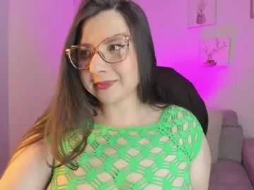 Freechat roxxanne_bail on Chaturbate