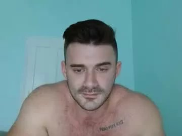Freechat theeestallion33 on Chaturbate
