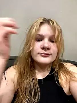 _LittleNana from StripChat is Freechat