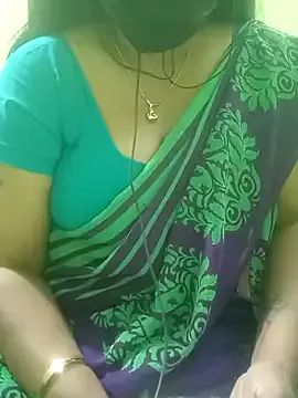 Aishu-tamil09 from StripChat is Freechat