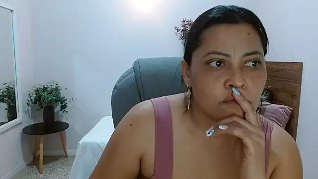 alexa_hadid from StripChat is Freechat