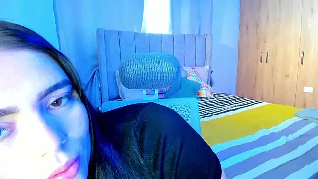 Dakotaa_1 from StripChat is Freechat