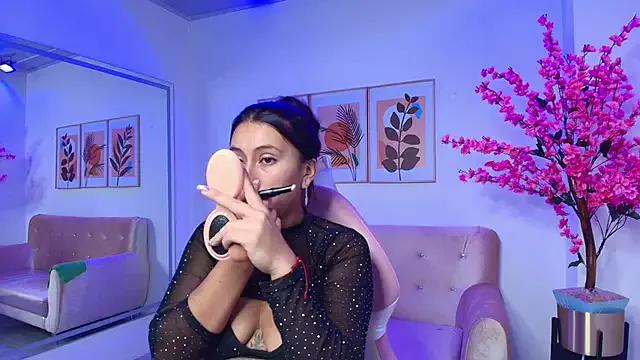 Eliana_carreraa from StripChat is Freechat