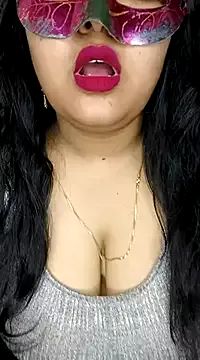 Its_me_Diya from StripChat is Freechat