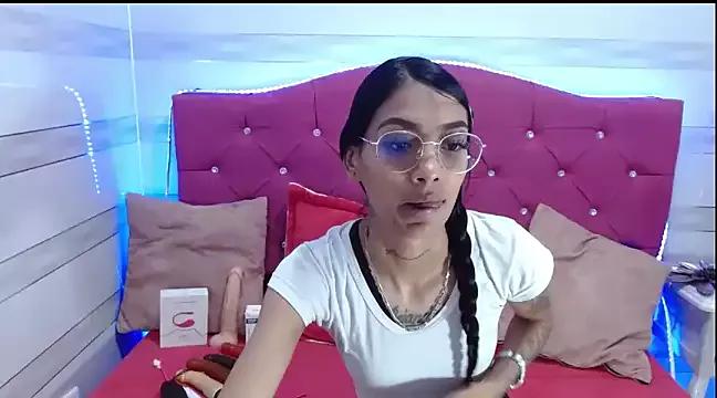 Karla_SlutSkinny from StripChat is Freechat