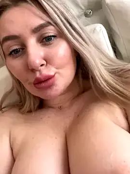 LadyLolyPop_ from StripChat is Freechat