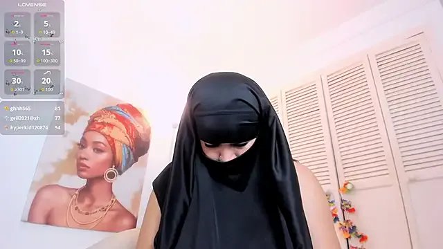 Freechat Layla_arabelle on StripChat