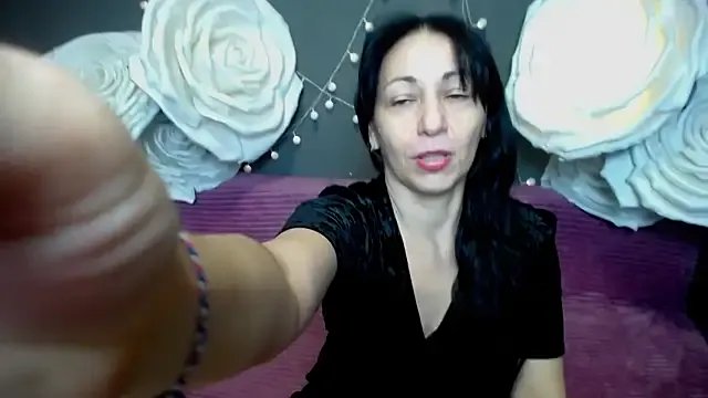 Freechat LiluGrants on StripChat