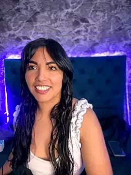 Livi-Kanoo from StripChat is Freechat