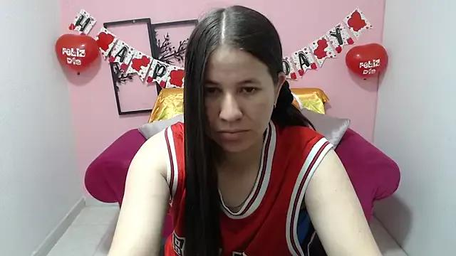 mysariafuckass from StripChat is Freechat