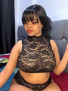 prettycaramel from StripChat is Freechat