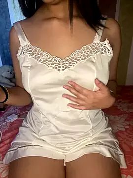 Princesse_dame from StripChat is Freechat