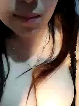 Saaricool from StripChat is Freechat