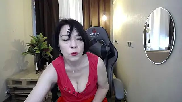 SandraHormas from StripChat is Freechat