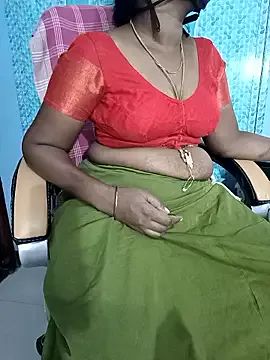 Tamil-hotwife from StripChat is Freechat